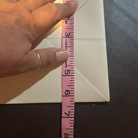 Louis Vuitton 2023 holiday shopping bag never used limited edition! - Picture 6 of 7